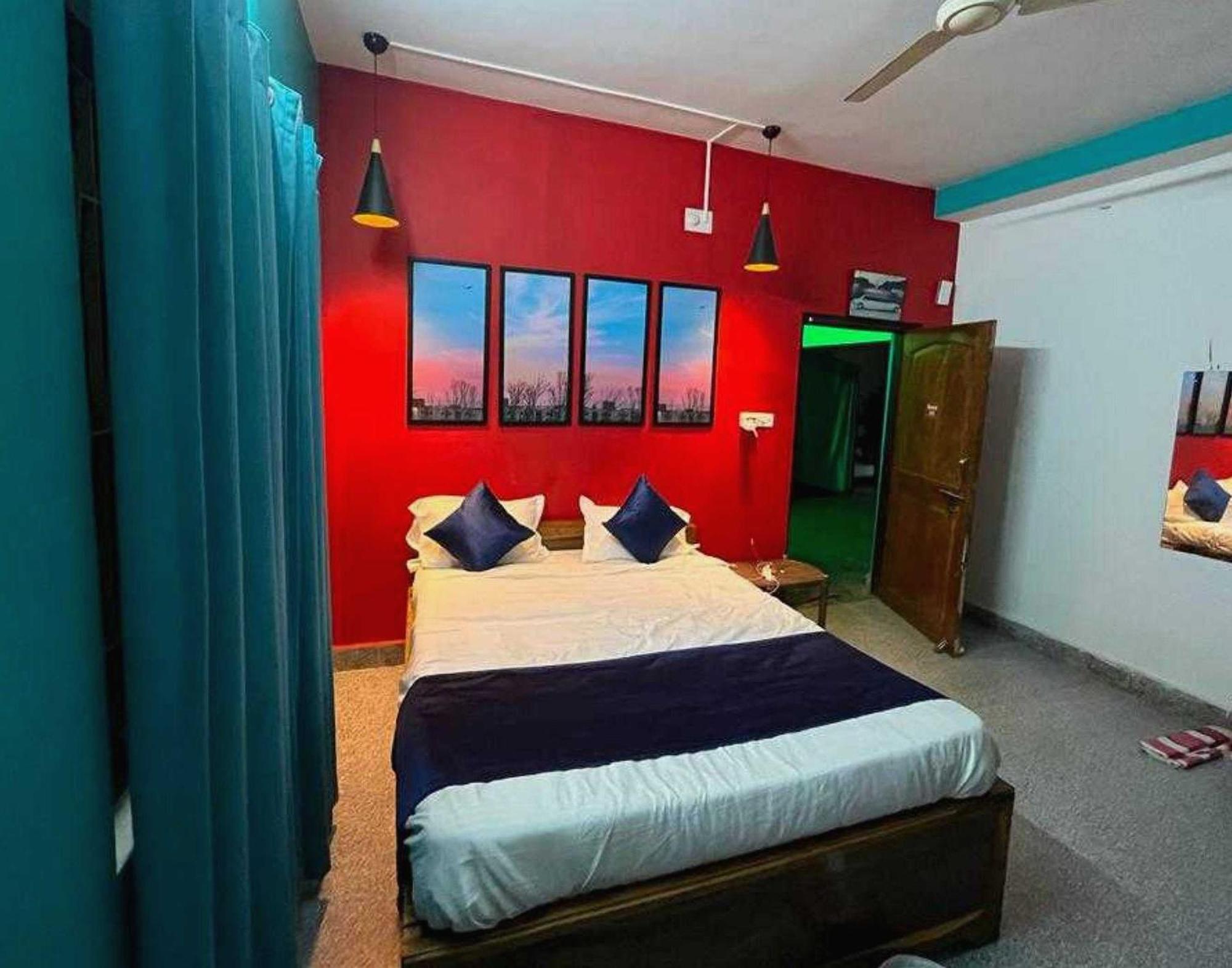 Hotel O Housefull Residency Khandagiri Kültér fotó